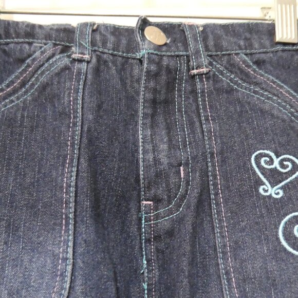 DISNEY PRINCESS | size 6x | Blue Denim With Ariel Detail On Front Leg - Picture 4 of 16